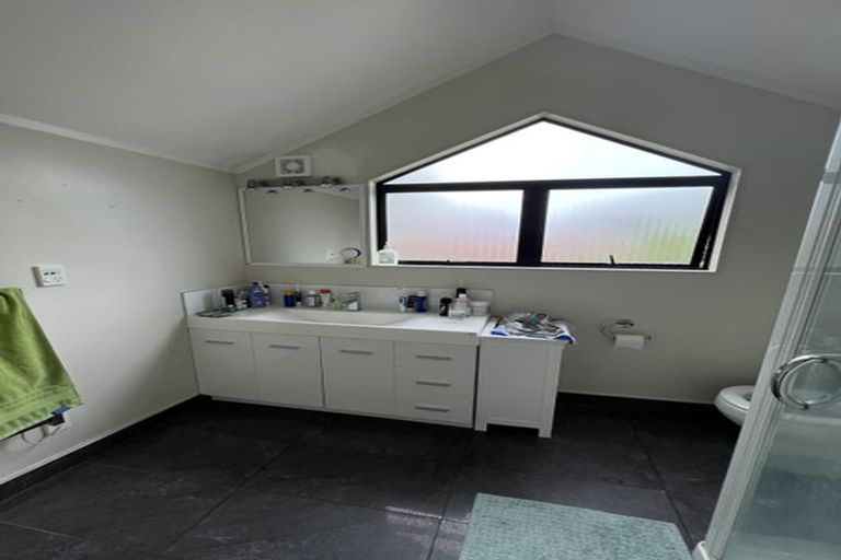 Photo of property in 32a Ashley Street, St Andrews, Hamilton, 3200