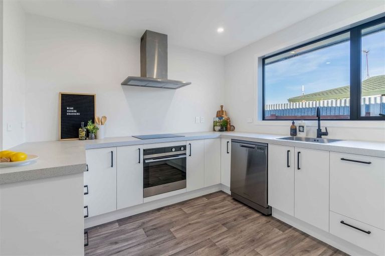 Photo of property in 51 Bourke Street, Windsor, Invercargill, 9810