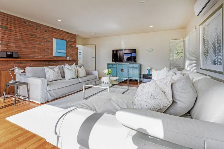 Photo of property in 2/14 Lake View Road, Takapuna, Auckland, 0622