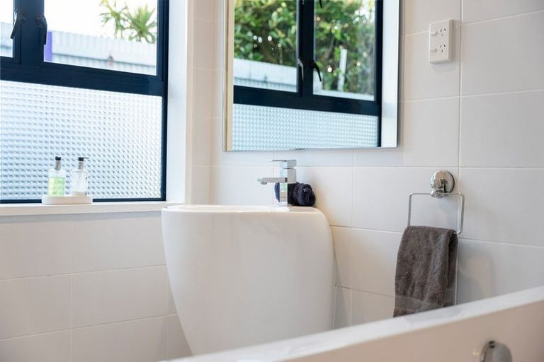 Photo of property in 100b Marine Parade, Otaki Beach, Otaki, 5512