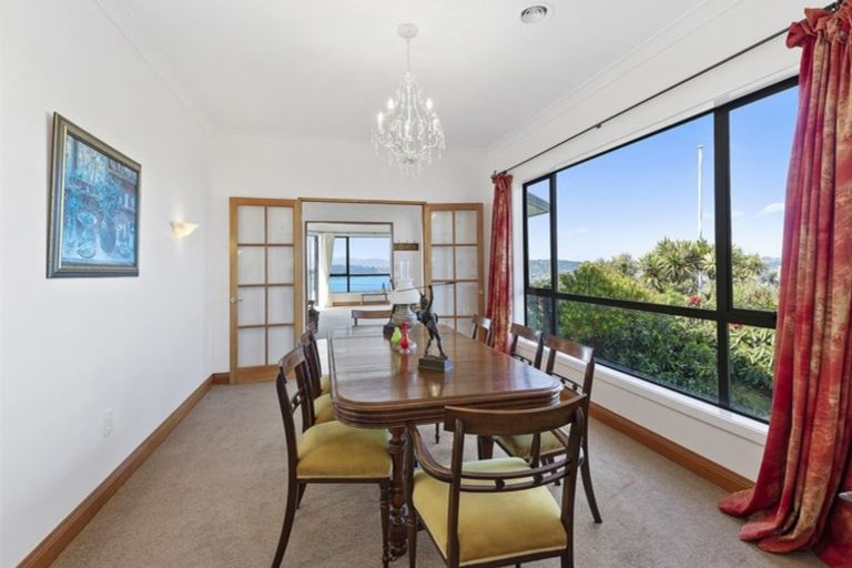 Photo of property in 15 Whitu Street, Khandallah, Wellington, 6035