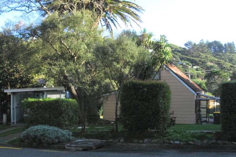 Photo of property in 69 Cluny Road, Plimmerton, Porirua, 5026