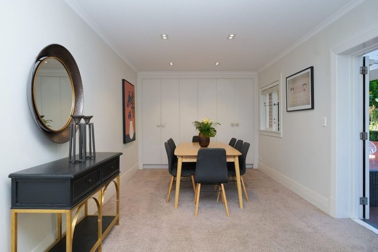 Photo of property in 86 Forbury Road, Saint Clair, Dunedin, 9012