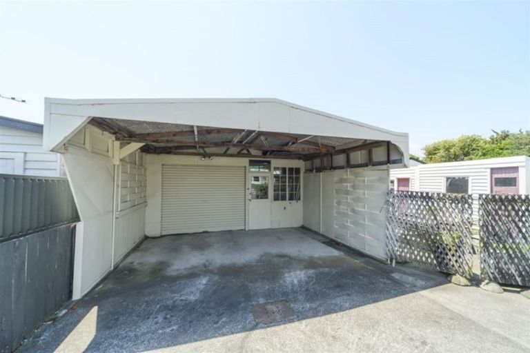 Photo of property in 109 Shamrock Street, Takaro, Palmerston North, 4412