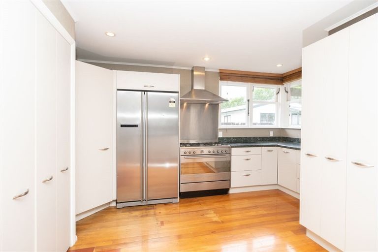 Photo of property in 83 Bryant Road, St Andrews, Hamilton, 3200