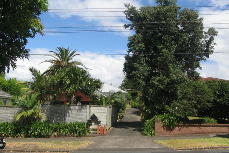 Photo of property in 114c Selwyn Street, Onehunga, Auckland, 1061