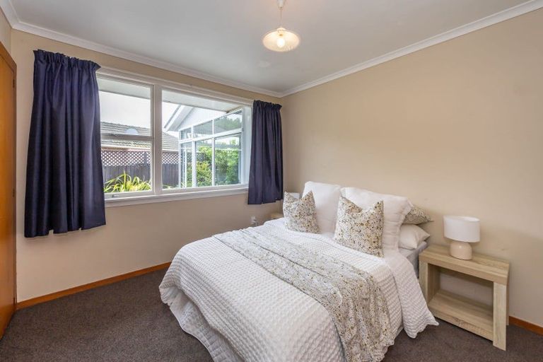 Photo of property in 16 Waipara Street, Cracroft, Christchurch, 8025