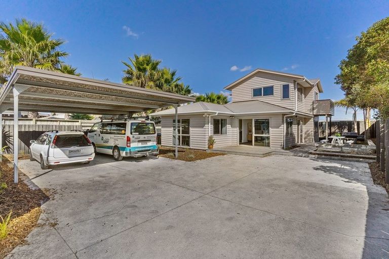 Photo of property in 34b Simpson Road, Papamoa Beach, Papamoa, 3118