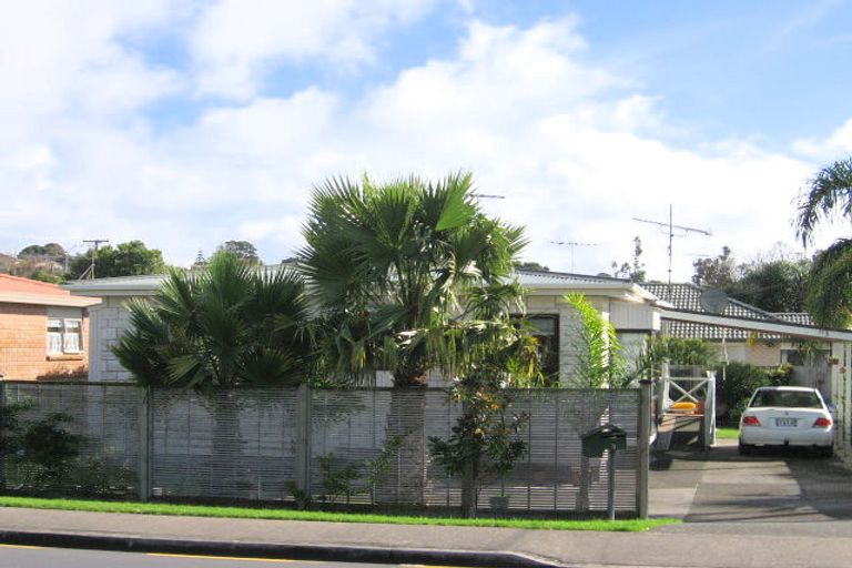 Photo of property in 3a Bay Street, Red Beach, 0932