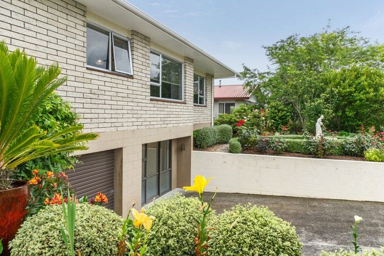 Photo of property in 1 Ngahere Street, Inglewood, 4330