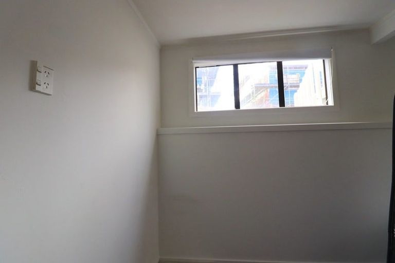 Photo of property in 36 Ennis Avenue, Pakuranga Heights, Auckland, 2010