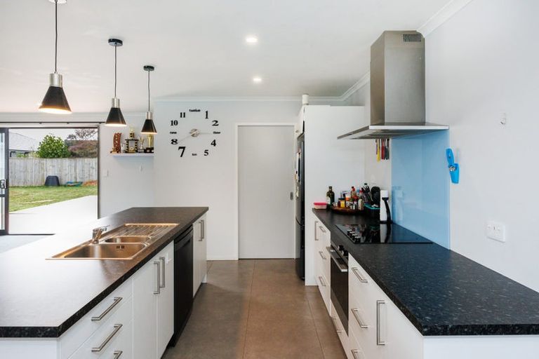 Photo of property in 26 George Street, Bulls, 4818