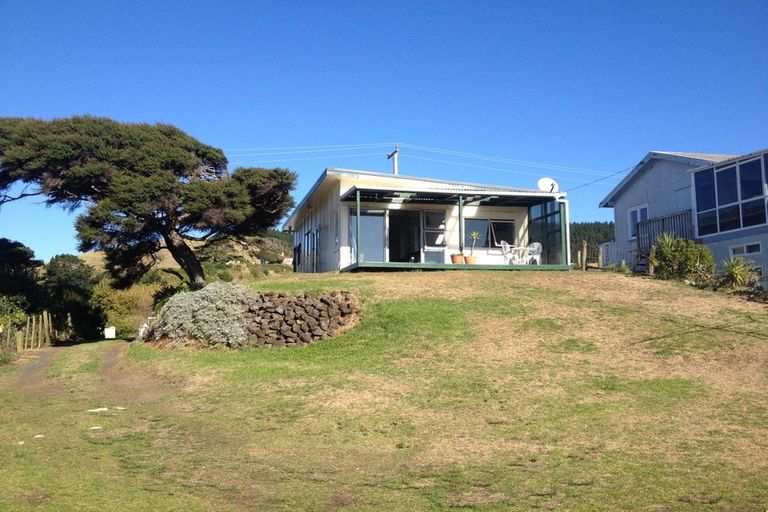 Photo of property in 122 Maunsell Road, Port Waikato, Tuakau, 2695