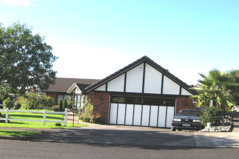 Photo of property in 18 Leicester Parade, Somerville, Auckland, 2014