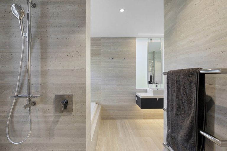 Photo of property in 21 Royds Street, Fendalton, Christchurch, 8014