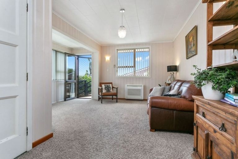 Photo of property in 2/1151 Bank Street, Te Awamutu, 3800