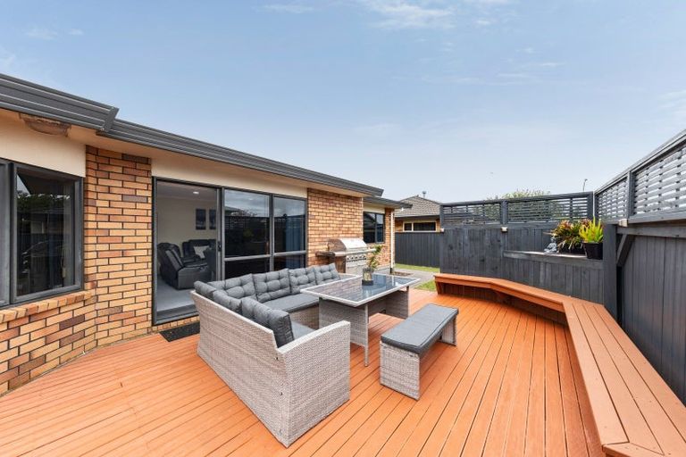 Photo of property in 2/213 Coronation Avenue, Welbourn, New Plymouth, 4310