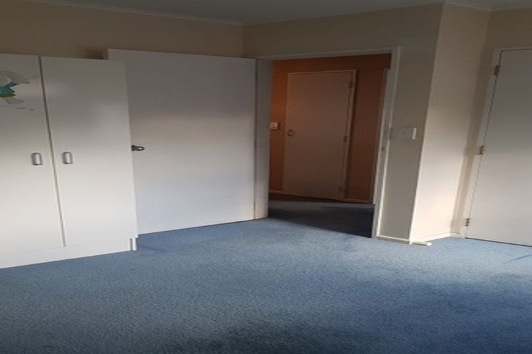 Photo of property in 1/42 Brains Road, Kelston, Auckland, 0602