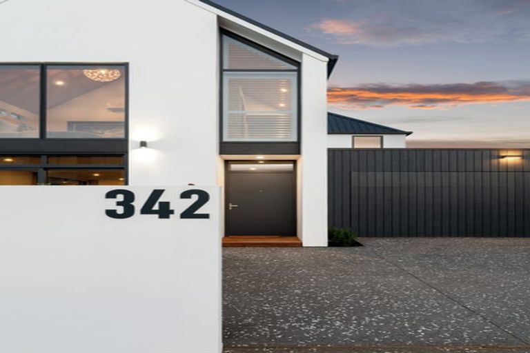 Photo of property in 342 Madras Street, Christchurch Central, Christchurch, 8013