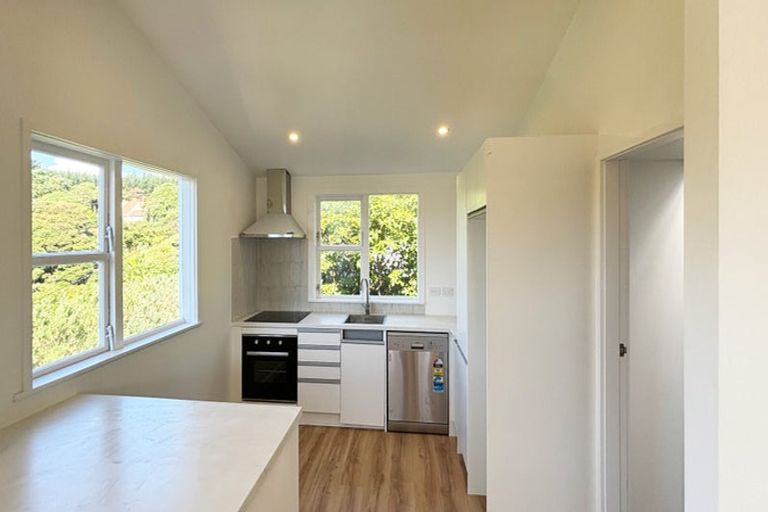 Photo of property in 18 Muri Road, Pukerua Bay, 5026