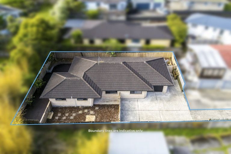 Photo of property in 27a Chorley Avenue, Massey, Auckland, 0614