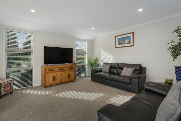 Photo of property in 15 Layla Place, Katikati, 3178