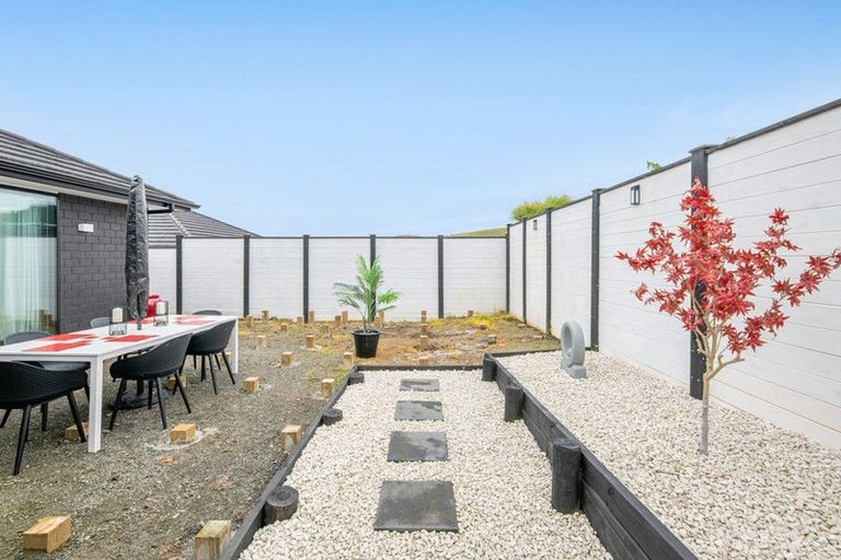 Photo of property in 23 Urumaraki Avenue, Helensville, 0800