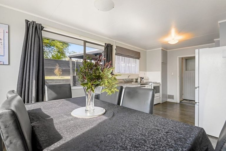 Photo of property in 20 Tania Crescent, Western Heights, Rotorua, 3015