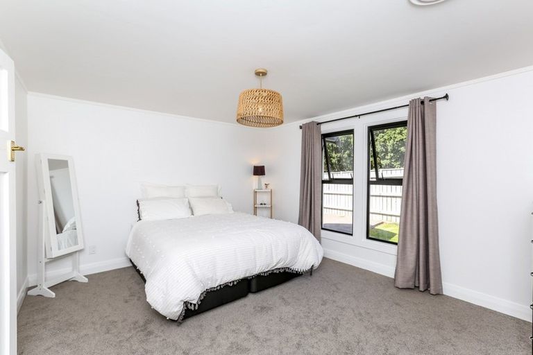 Photo of property in 105 Parklands Avenue, Bell Block, New Plymouth, 4312