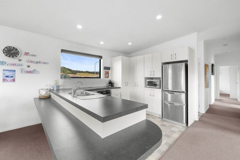 Photo of property in 1 Spinifex Road, Mangawhai Heads, Mangawhai, 0505