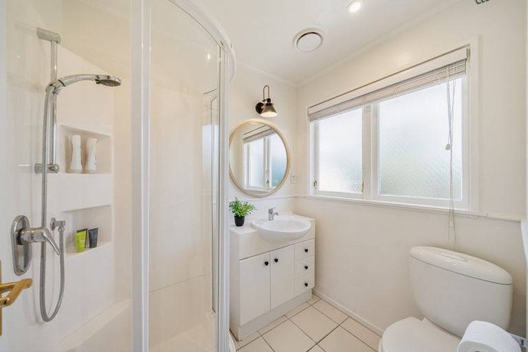 Photo of property in 110 Barton Avenue, Heretaunga, Upper Hutt, 5018