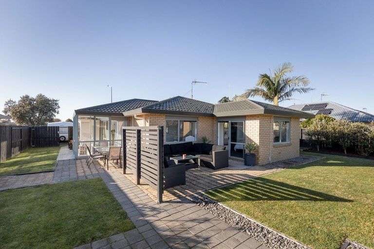 Photo of property in 120 Evans Road, Papamoa Beach, Papamoa, 3118