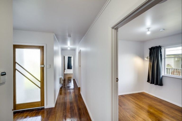 Photo of property in 34 Taradale Road, Marewa, Napier, 4110