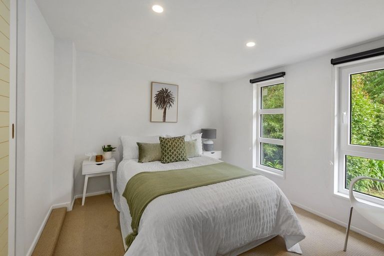 Photo of property in 279 Centaurus Road, Hillsborough, Christchurch, 8022