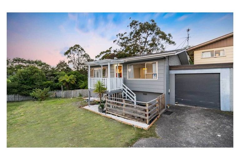 Photo of property in 302 Swanson Road, Henderson, Auckland, 0610