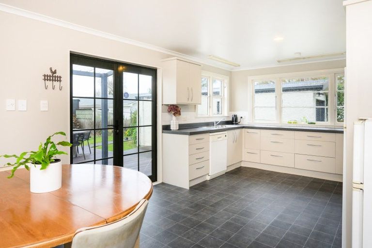 Photo of property in 321 Newbury Line, Bunnythorpe, Palmerston North, 4478