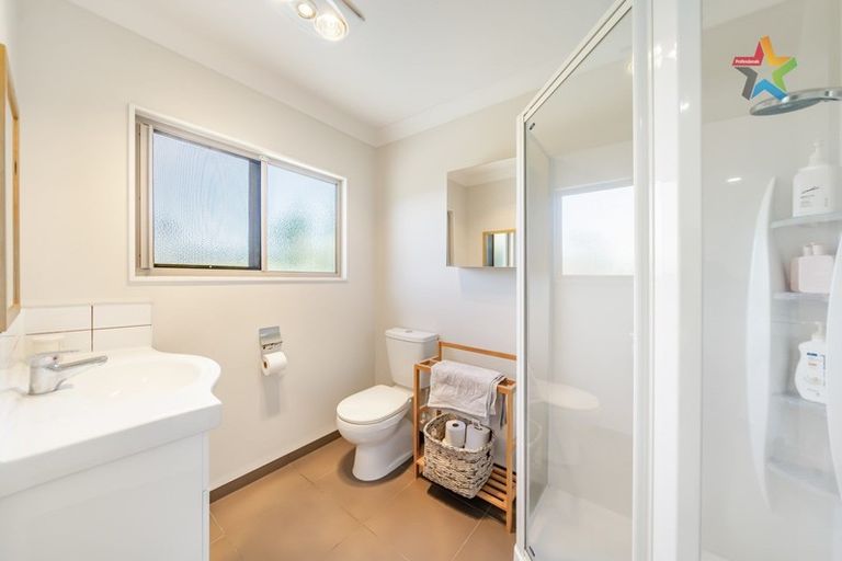 Photo of property in 45 Speldhurst Grove, Stokes Valley, Lower Hutt, 5019