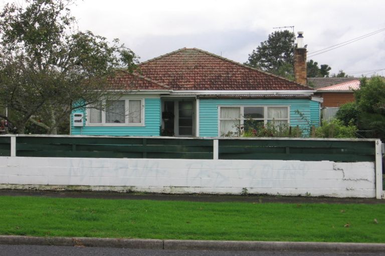 Photo of property in 4 Ballance Avenue, Papatoetoe, Auckland, 2104