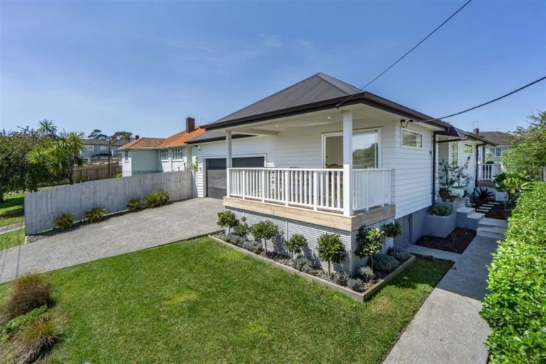 Photo of property in 22 Bardia Street, Belmont, Auckland, 0622