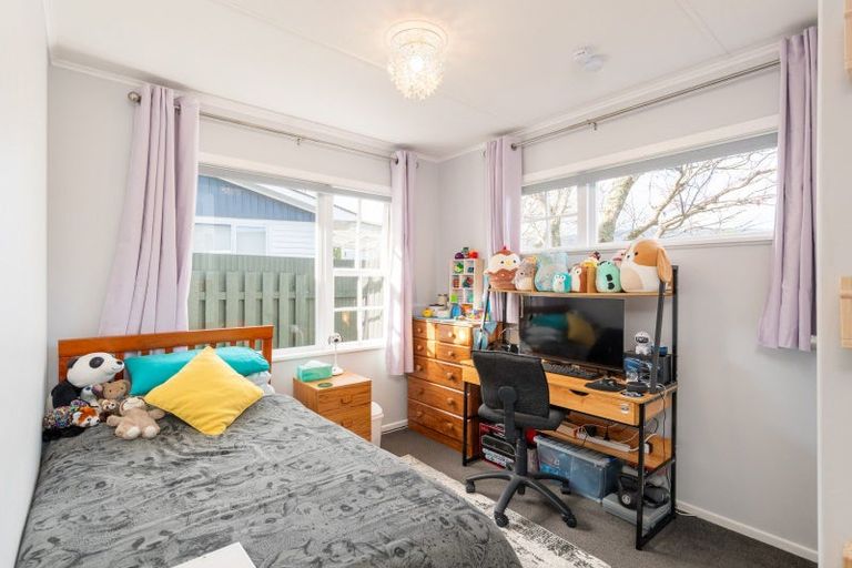 Photo of property in 94 Pasadena Crescent, Totara Park, Upper Hutt, 5018