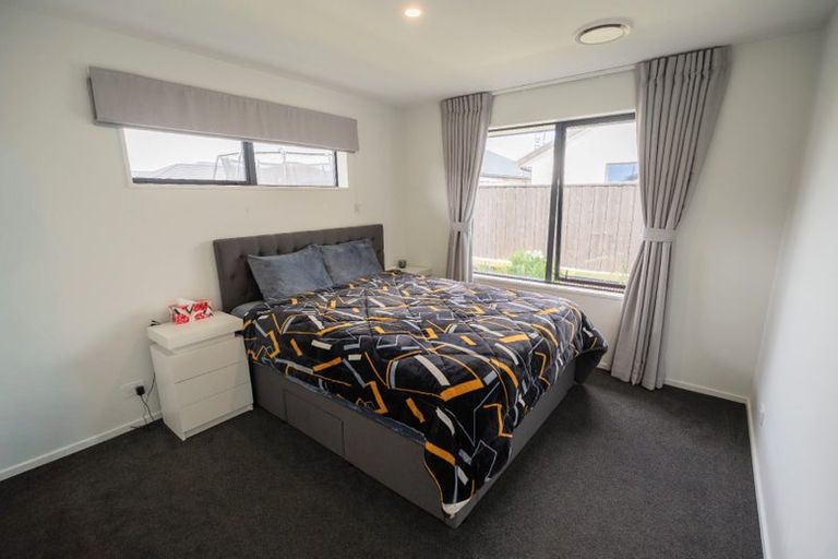 Photo of property in 27 Henshaw Street, Woodend, 7610