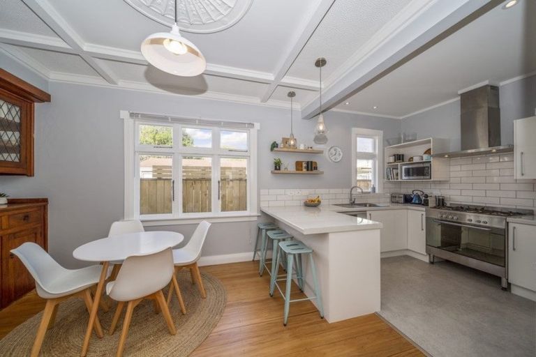 Photo of property in 178 Carrington Street, Lower Vogeltown, New Plymouth, 4310