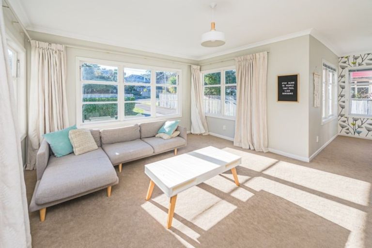 Photo of property in 23 Kent Road, Saint Johns Hill, Whanganui, 4501