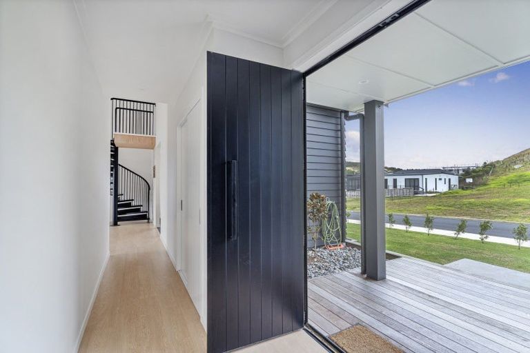 Photo of property in 6 Tohetea Lane, Wharekaho, Whitianga, 3510