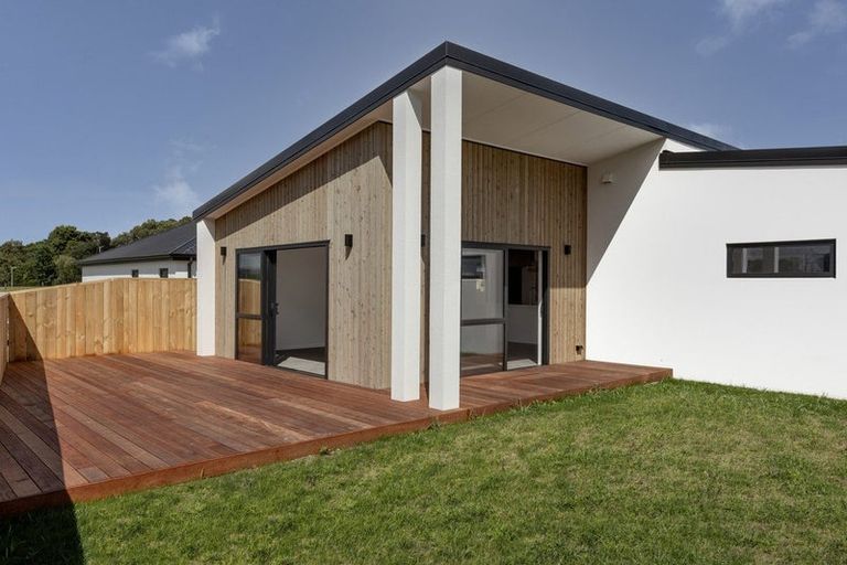 Photo of property in 6 Snapper Crescent, Omokoroa, 3114