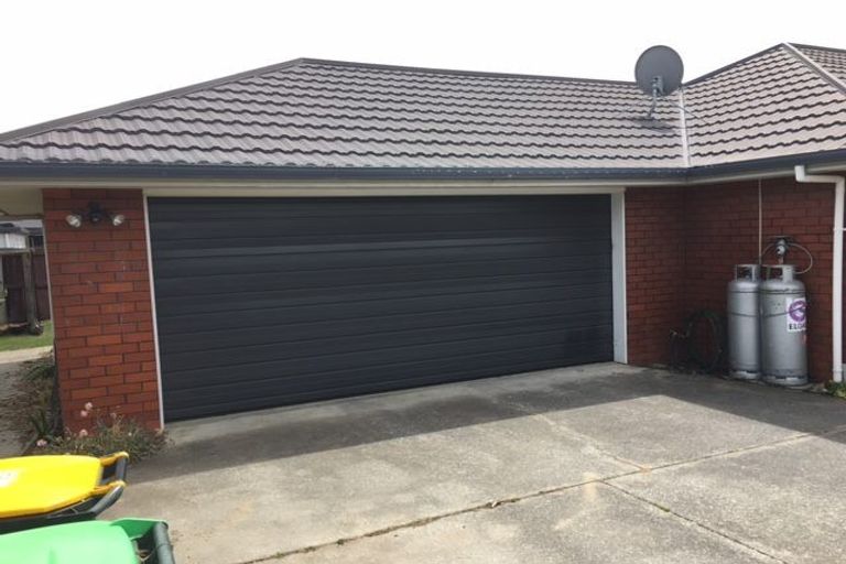 Photo of property in 2 Mountain View Place, Leeston, 7632