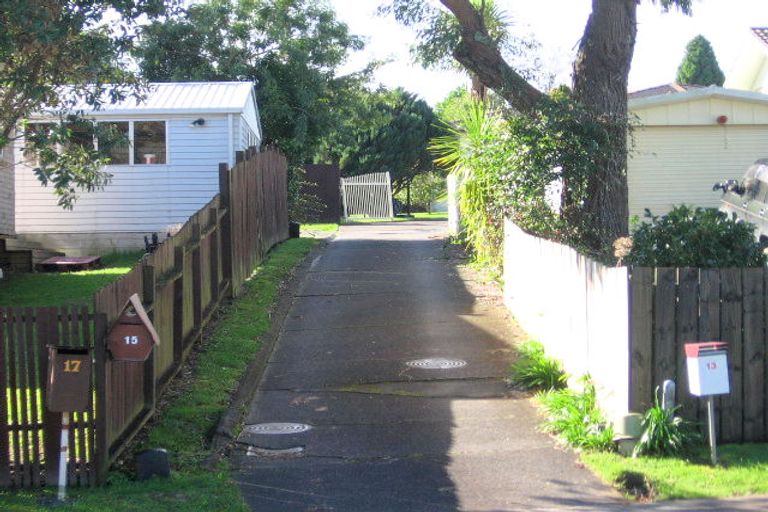 Photo of property in 15 Clyma Place, Massey, Auckland, 0614