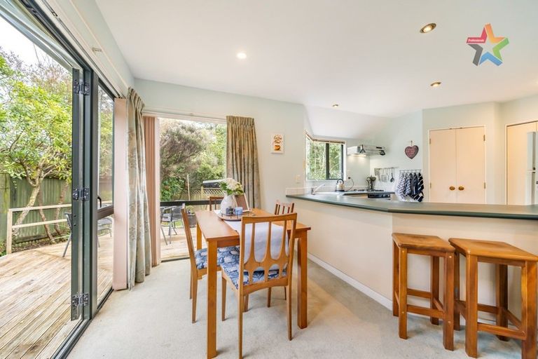 Photo of property in 21c Manuka Street, Stokes Valley, Lower Hutt, 5019