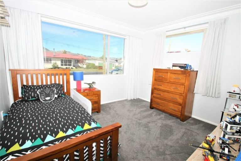 Photo of property in 72 Tyne Street, Mosgiel, 9024