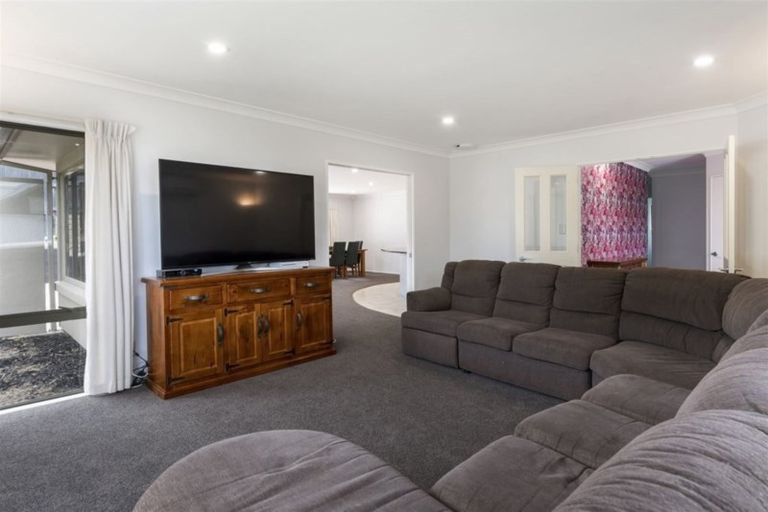 Photo of property in 6 Orchid Place, Ohauiti, Tauranga, 3112